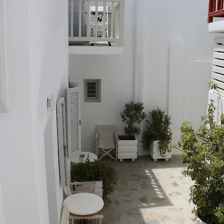 استوديوهات كريستينا 4* Mykonos Town