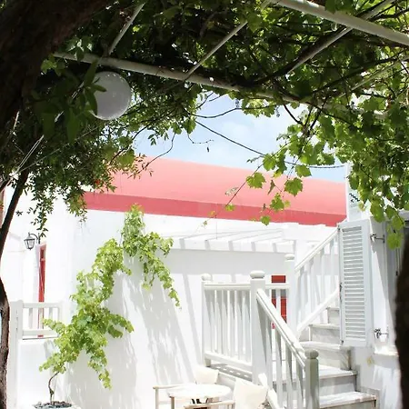 Christina Гостевой дом Mykonos Town